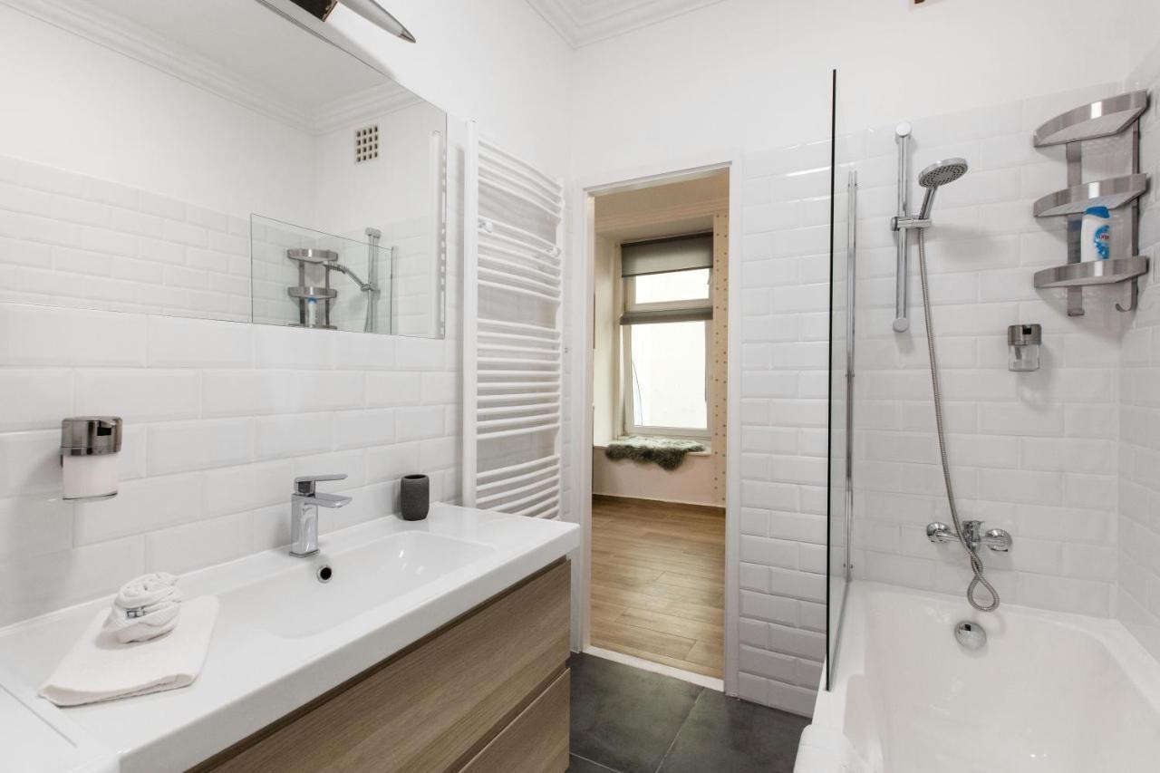 Ny7 Apartment In Downtown Budapest Bagian luar foto